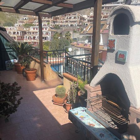 Appartamento Casa Vacanze Cuzari Letojanni Esterno foto