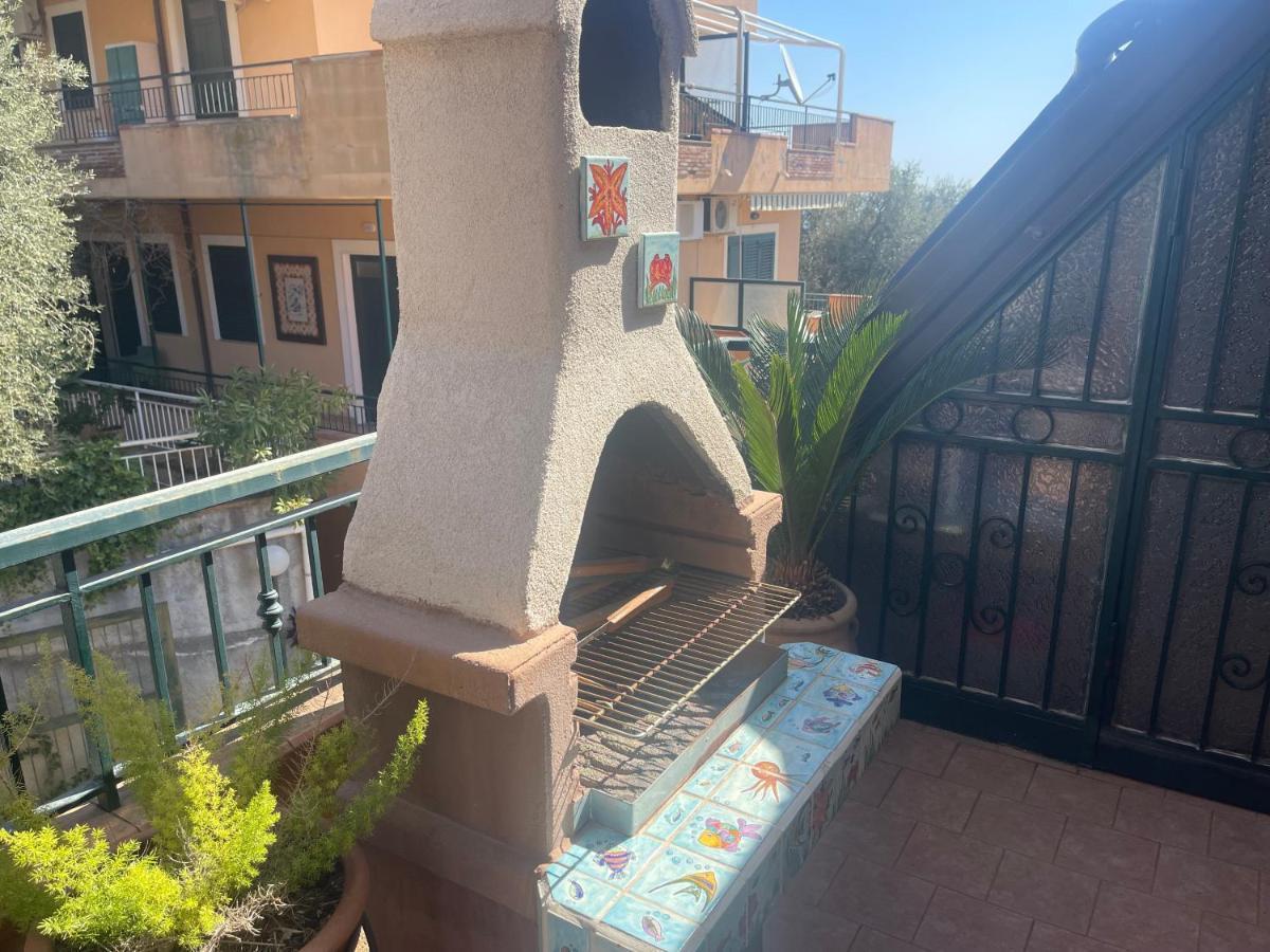 Appartamento Casa Vacanze Cuzari Letojanni Esterno foto
