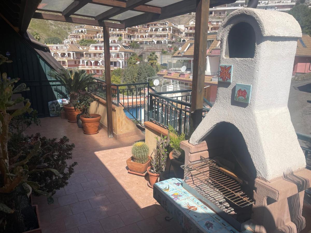 Appartamento Casa Vacanze Cuzari Letojanni Esterno foto