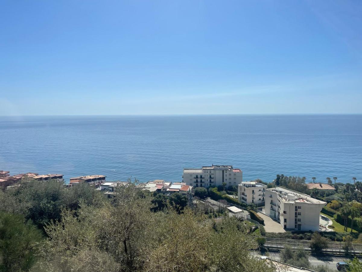 Appartamento Casa Vacanze Cuzari Letojanni Esterno foto