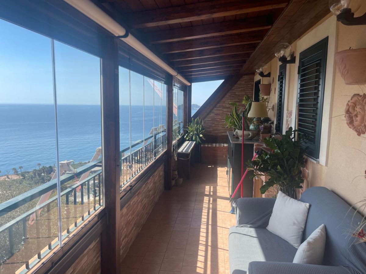 Appartamento Casa Vacanze Cuzari Letojanni Esterno foto